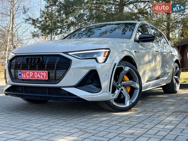 Внедорожник / Кроссовер Audi e-tron S 2022 в Ужгороде