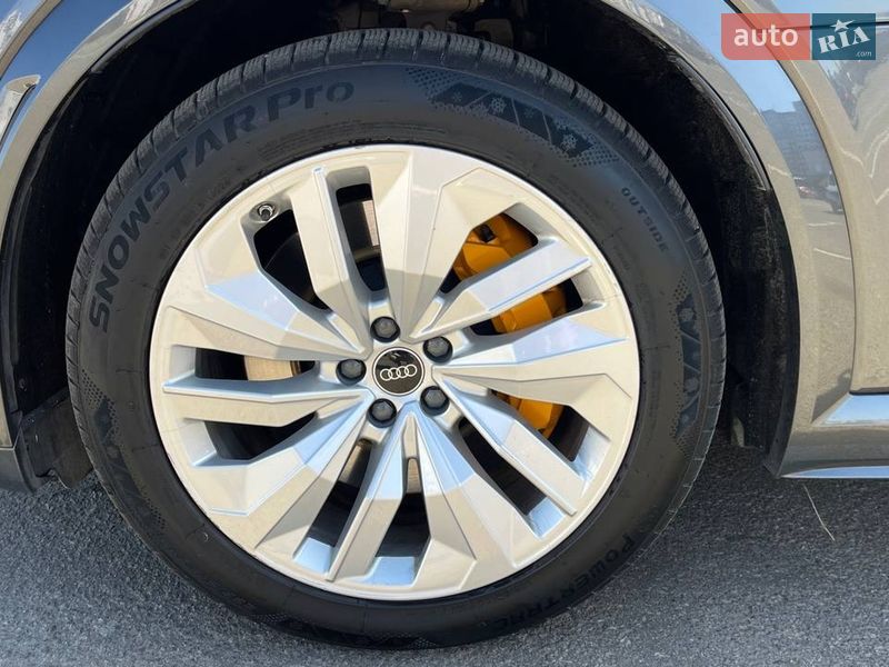 Позашляховик / Кросовер Audi e-tron S 2022 в Києві