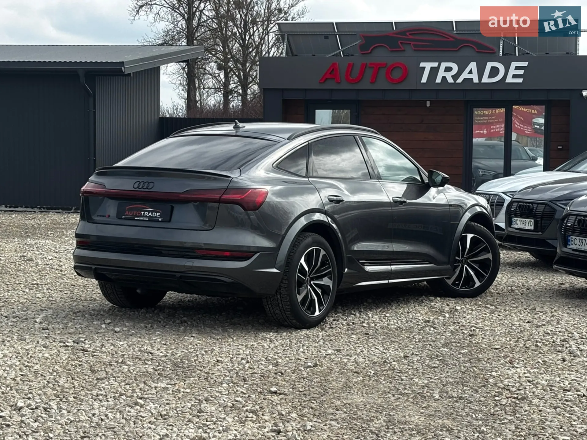 2021 Audi e-tron S - мініатюра 6