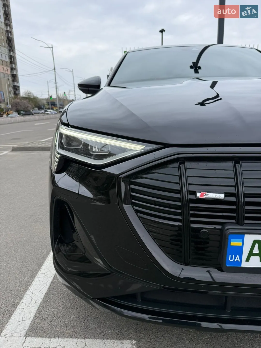 2021 Audi e-tron S - мініатюра 2