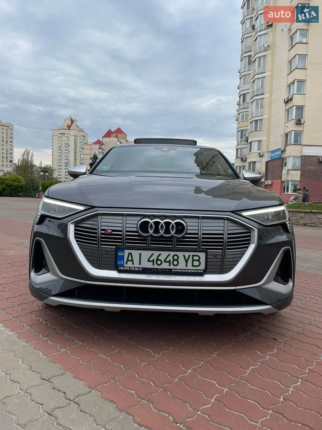 2021 Audi e-tron S - мініатюра 3