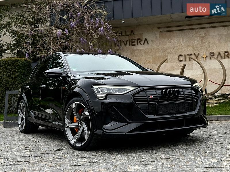 Внедорожник / Кроссовер Audi e-tron S 2022 в Львове фото Внедорожник / Кроссовер Audi e-tron S 2022 в Львове
