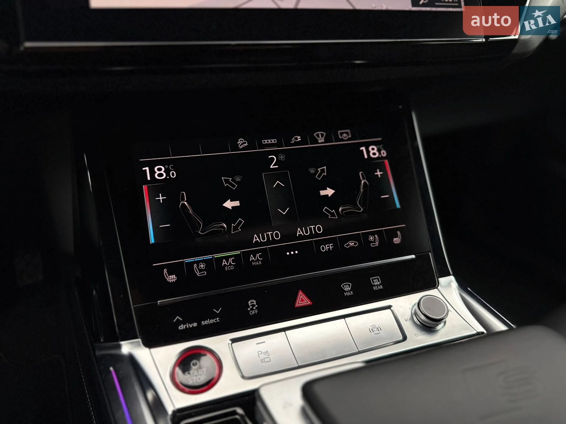 2022 Audi e-tron S - мініатюра 43