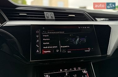 Внедорожник / Кроссовер Audi e-tron S 2022 в Львове фото 54 Внедорожник / Кроссовер Audi e-tron S 2022 в Львове