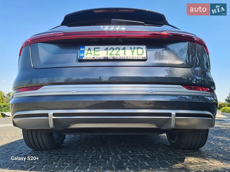 Внедорожник / Кроссовер Audi e-tron S 2022 в Днепре