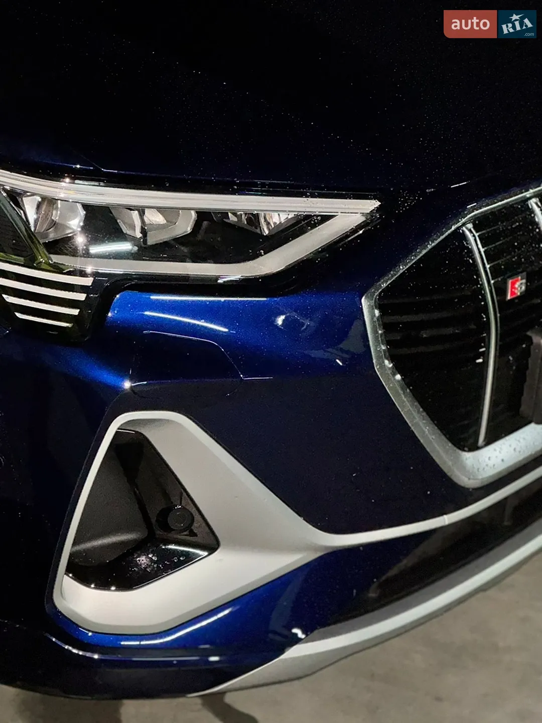 2022 Audi e-tron S - мініатюра 3