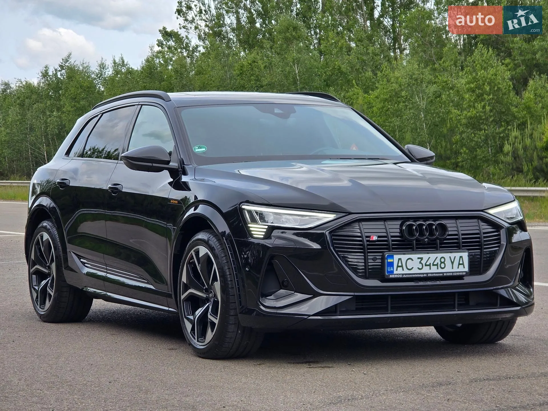 2022 Audi e-tron S - мініатюра 15