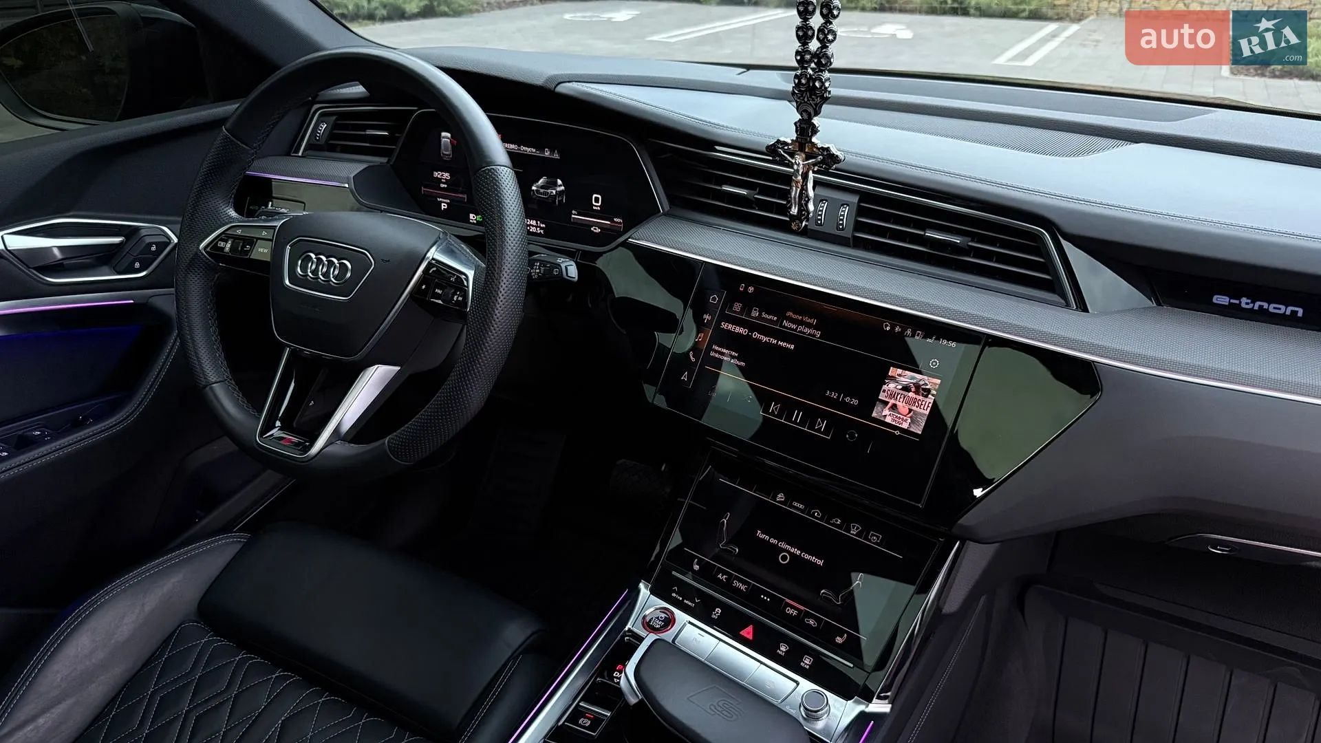 2022 Audi e-tron S - мініатюра 28