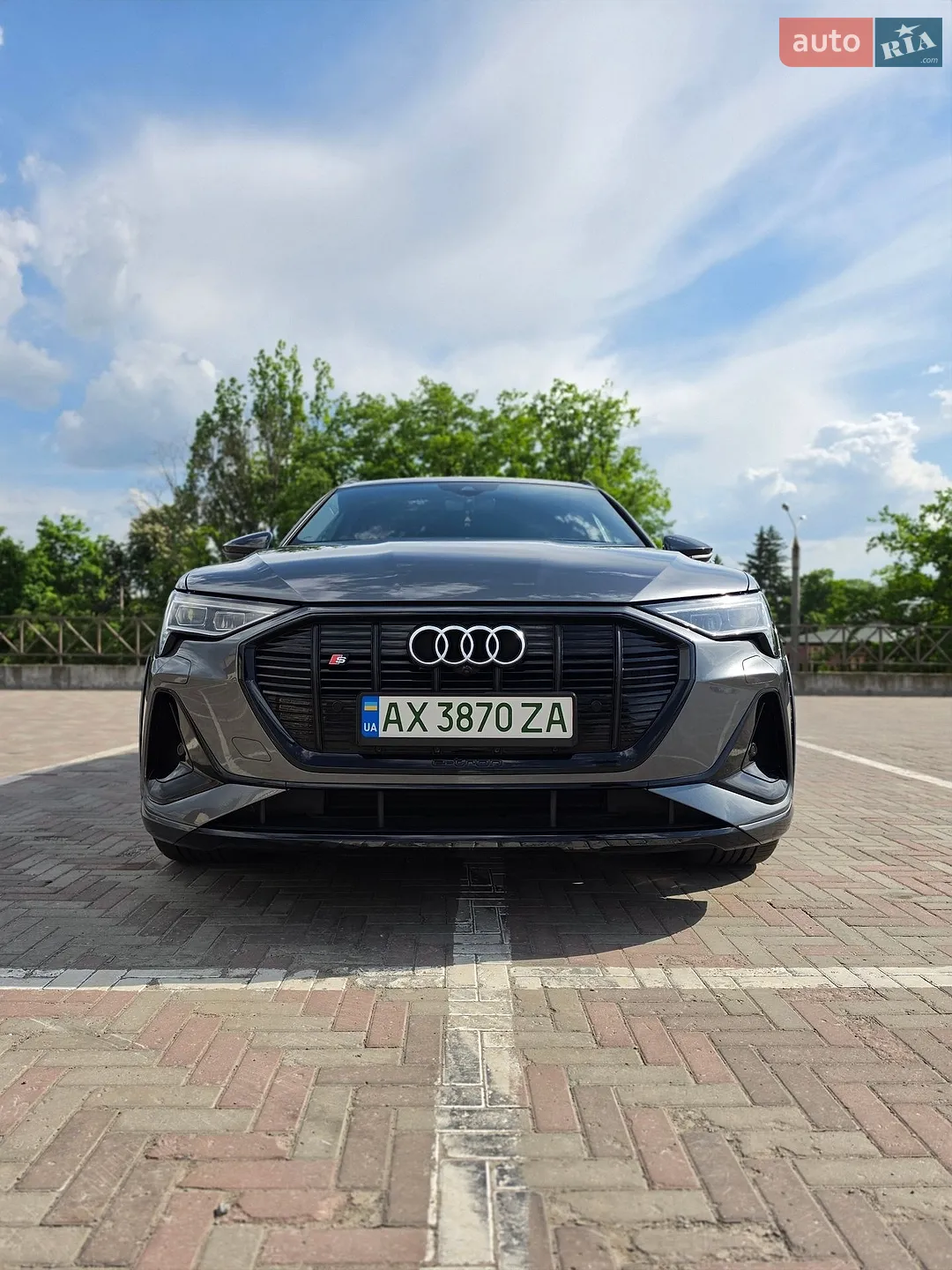 2020 Audi e-tron S - мініатюра 8