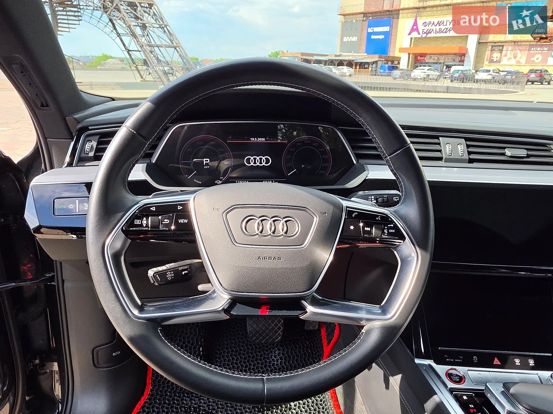 2020 Audi e-tron S - мініатюра 40