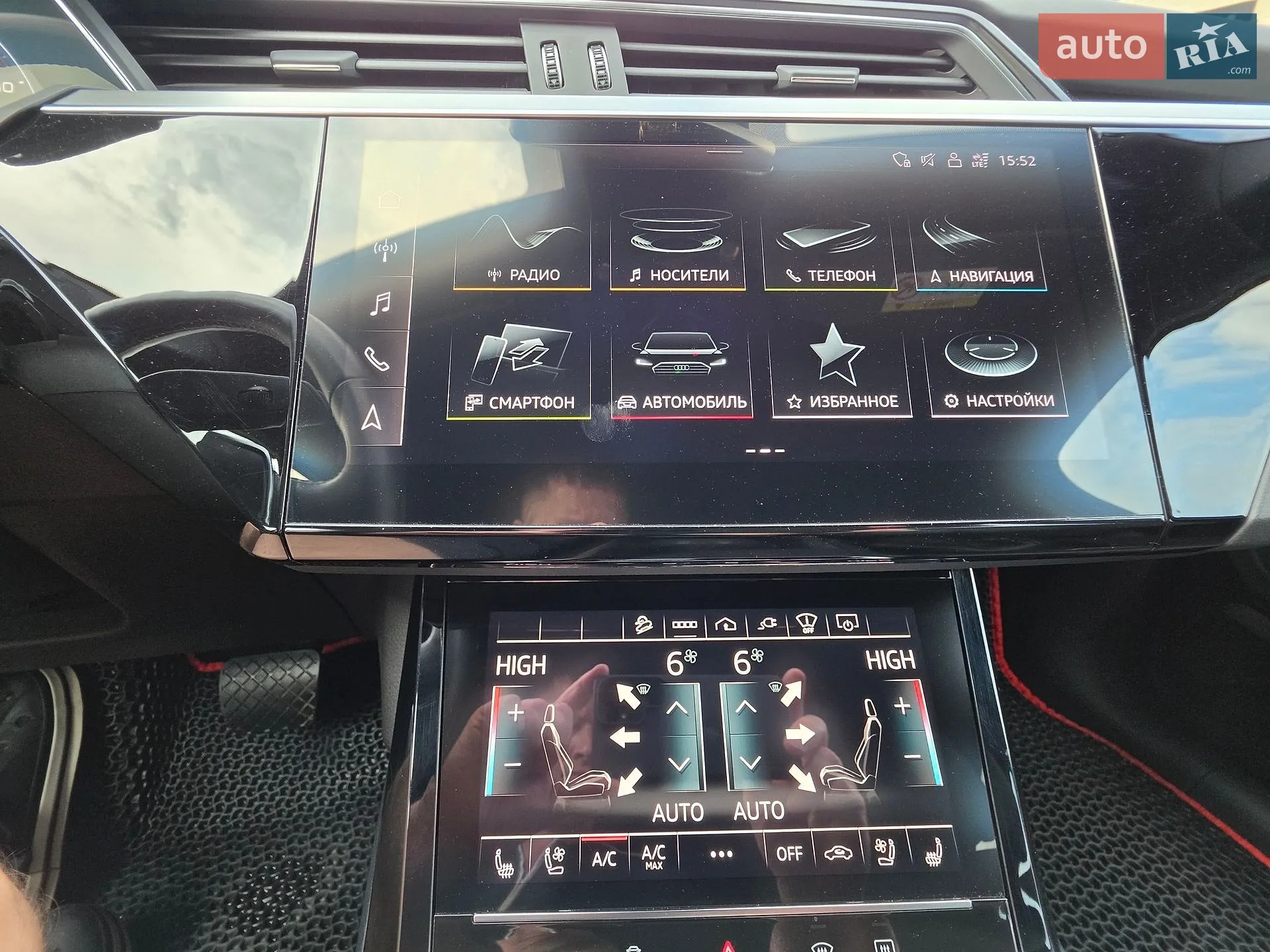 2020 Audi e-tron S - мініатюра 54