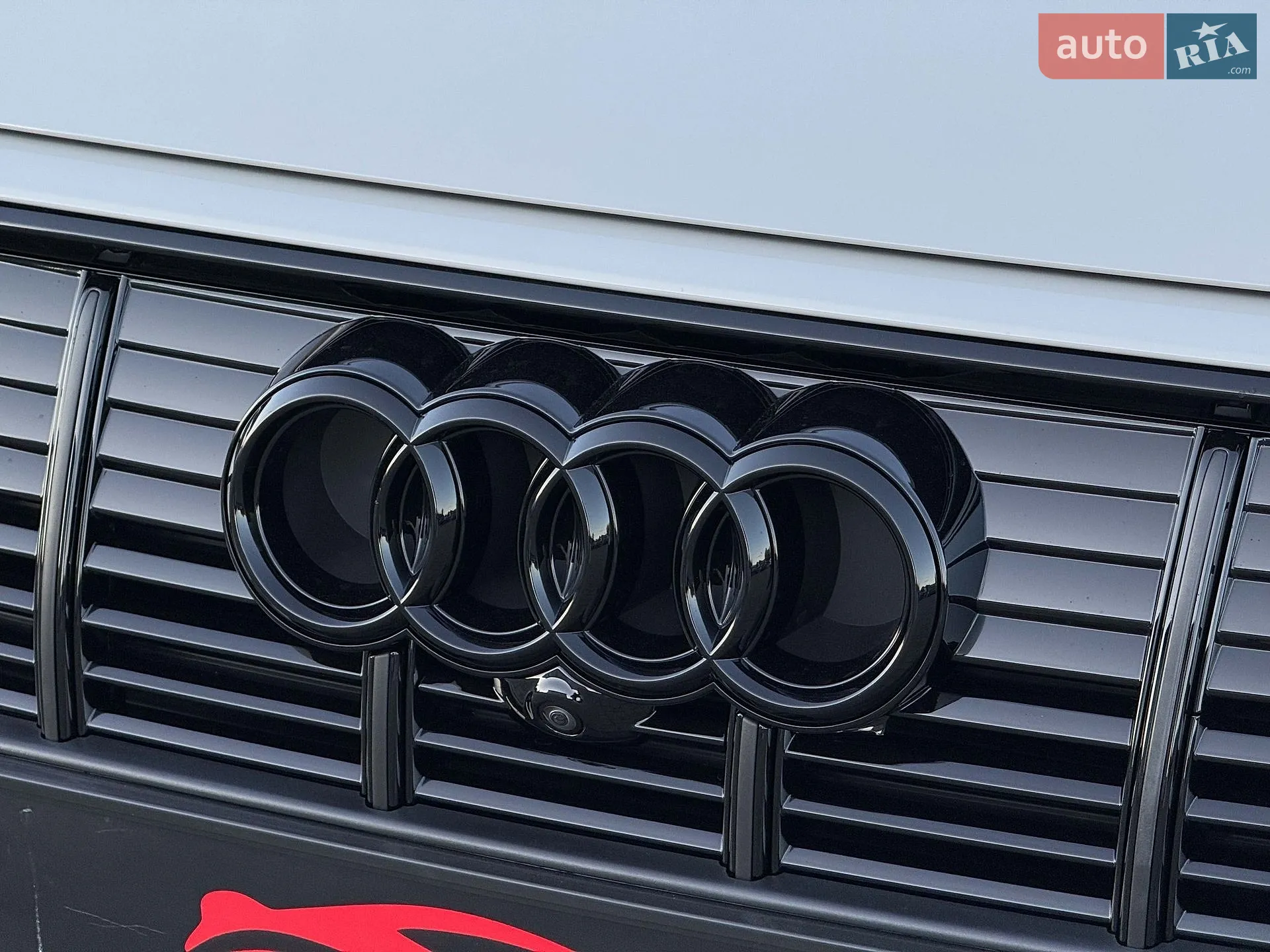 2022 Audi e-tron S - мініатюра 18