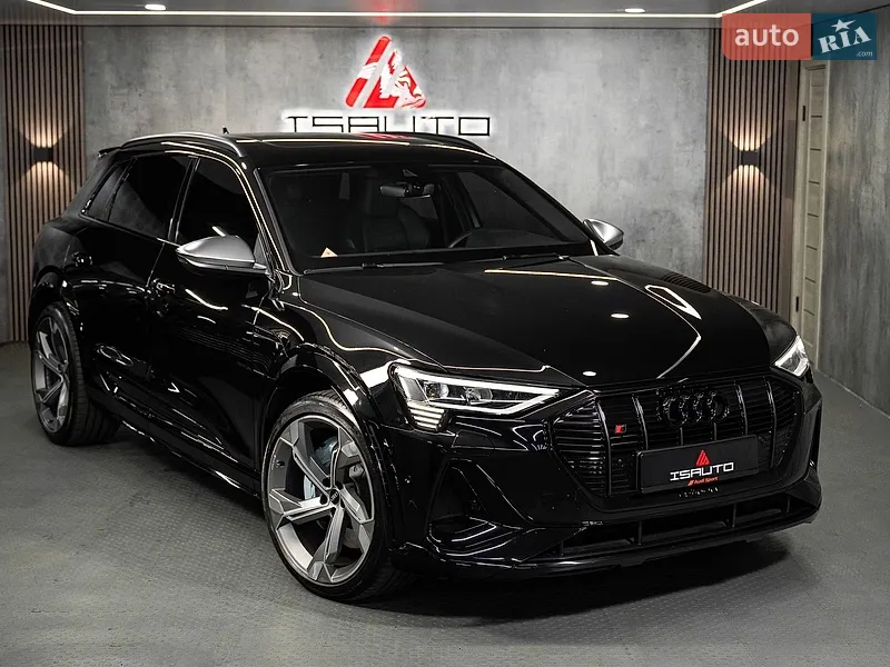 Audi e-tron S