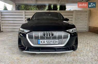 Внедорожник / Кроссовер Audi e-tron Sportback 2021 в 