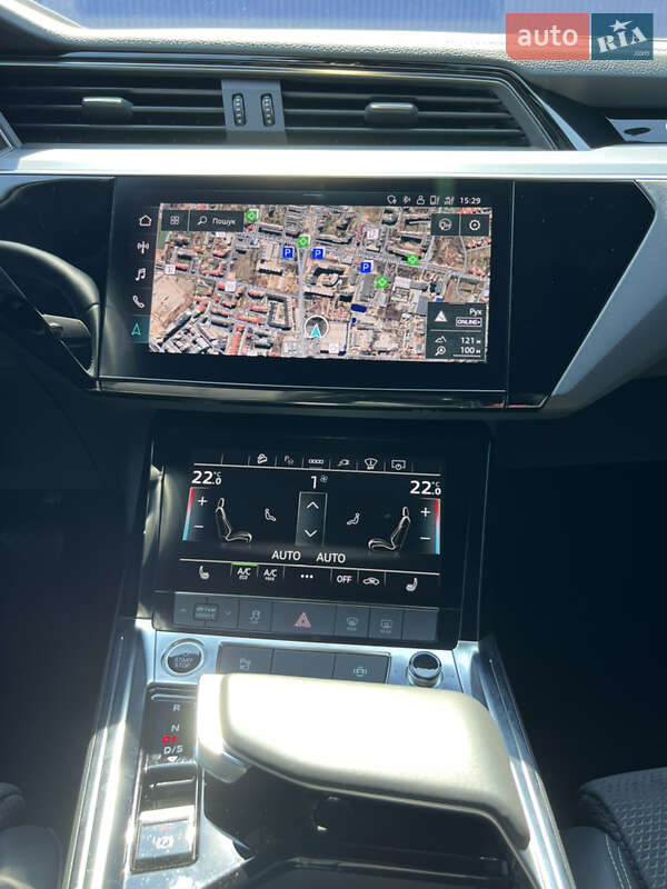 Позашляховик / Кросовер Audi e-tron Sportback 2021 в Ужгороді