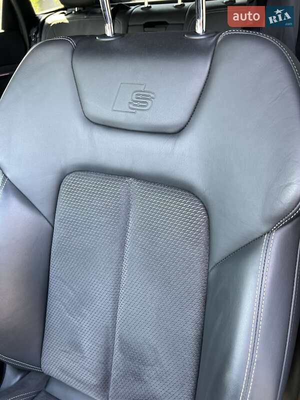 Позашляховик / Кросовер Audi e-tron Sportback 2021 в Ужгороді