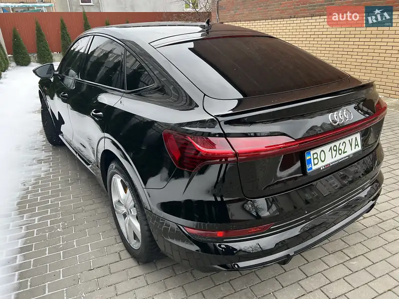 Audi e-tron Sportback 2020 VIN WAUZZZGE8MB022497 фото оголошення 11 з 62