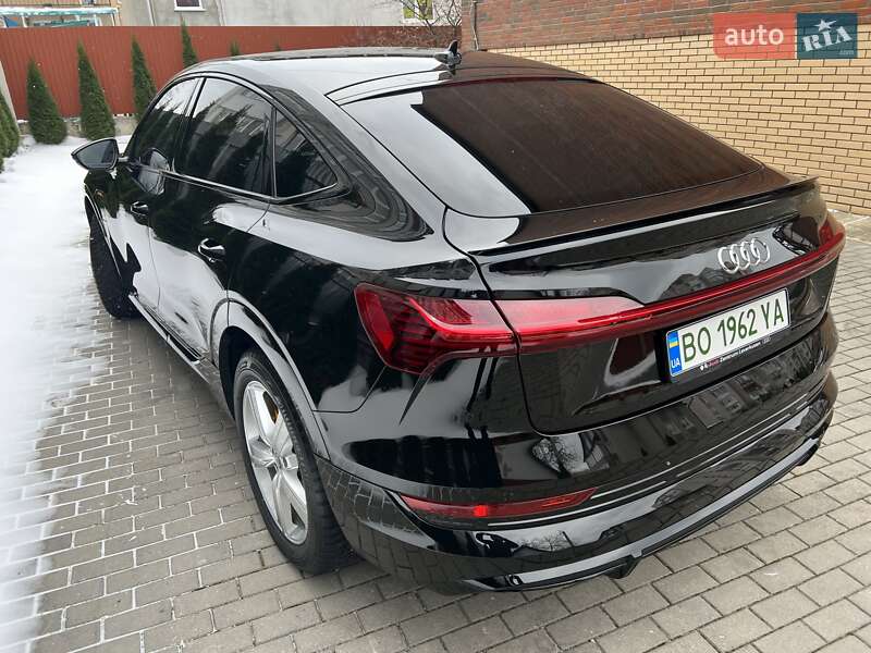 Внедорожник / Кроссовер Audi e-tron Sportback 2020 в Тернополе