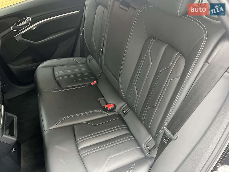 Внедорожник / Кроссовер Audi e-tron Sportback 2020 в Тернополе