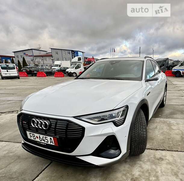 Внедорожник / Кроссовер Audi e-tron Sportback 2022 в Виннице