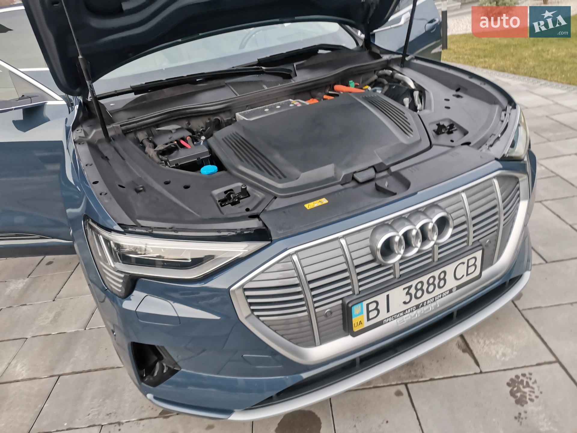 2020 Audi e-tron Sportback - мініатюра 9