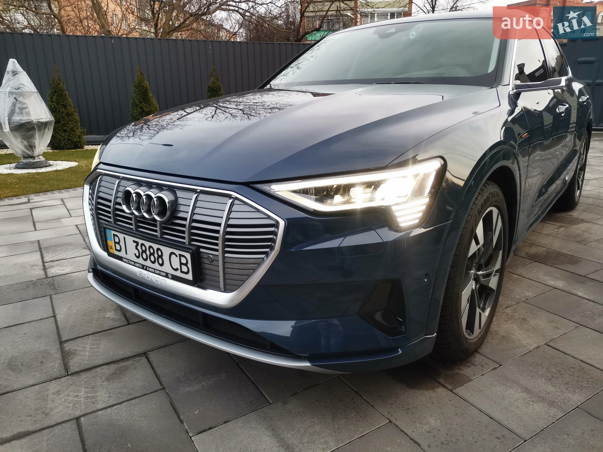 2020 Audi e-tron Sportback - мініатюра 13