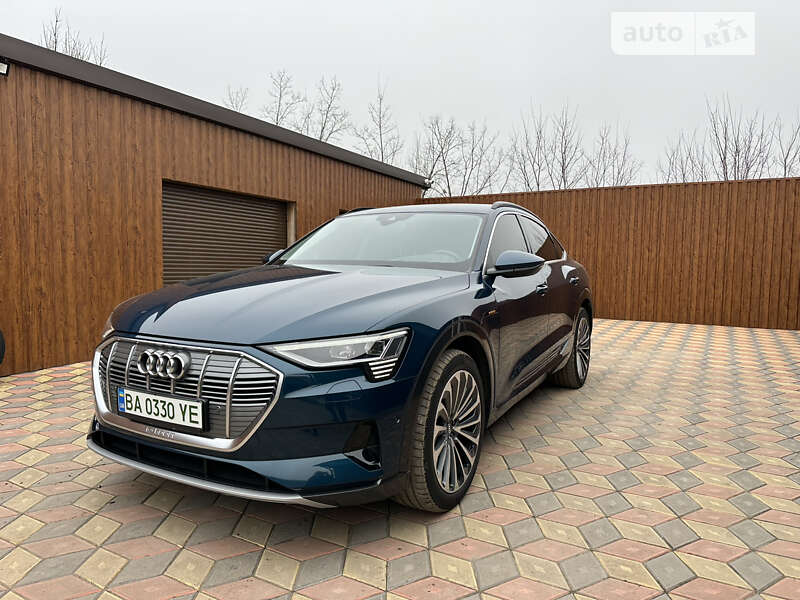Внедорожник / Кроссовер Audi e-tron Sportback 2020 в Кривом Озере