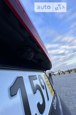 Позашляховик / Кросовер Audi e-tron Sportback 2020 в Чернівцях