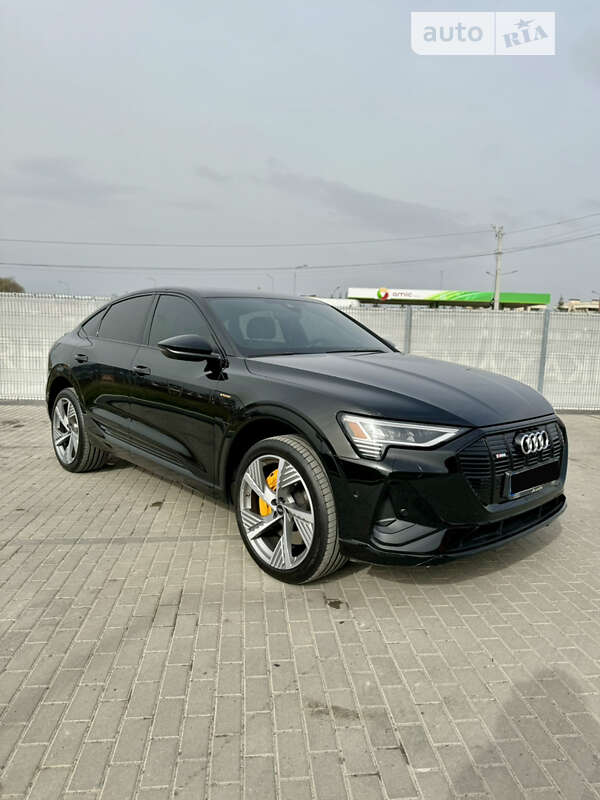 Audi e-tron Sportback 2023