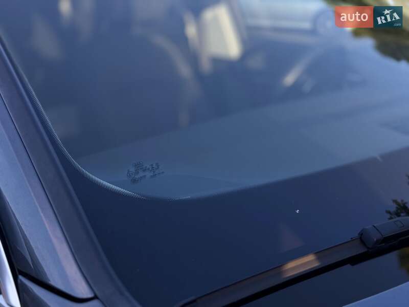 Позашляховик / Кросовер Audi e-tron Sportback 2020 в Львові