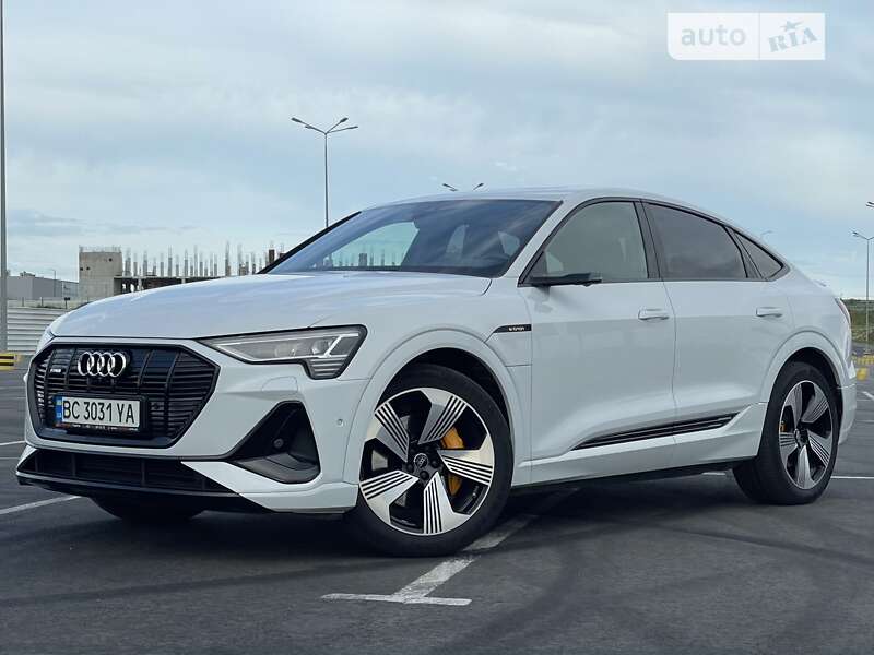 Позашляховик / Кросовер Audi e-tron Sportback 2020 в Львові