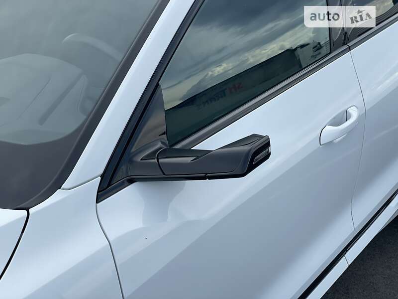 Позашляховик / Кросовер Audi e-tron Sportback 2020 в Львові