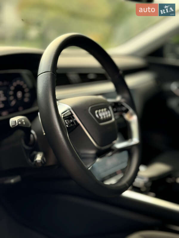 Позашляховик / Кросовер Audi e-tron Sportback 2021 в Ковелі фото 24 Позашляховик / Кросовер Audi e-tron Sportback 2021 в Ковелі