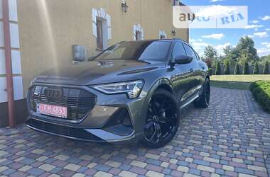 Позашляховик / Кросовер Audi e-tron Sportback 2020 в Львові