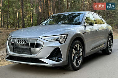 Внедорожник / Кроссовер Audi e-tron Sportback 2021 в 