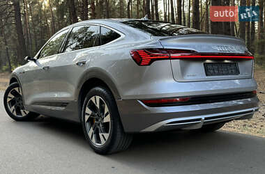 Внедорожник / Кроссовер Audi e-tron Sportback 2021 в 