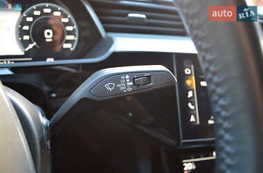 Внедорожник / Кроссовер Audi e-tron Sportback 2020 в Львове