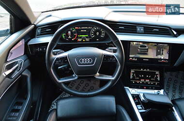 Внедорожник / Кроссовер Audi e-tron Sportback 2020 в 