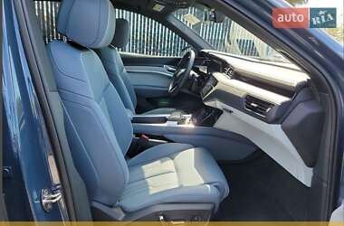 Внедорожник / Кроссовер Audi e-tron Sportback 2020 в 