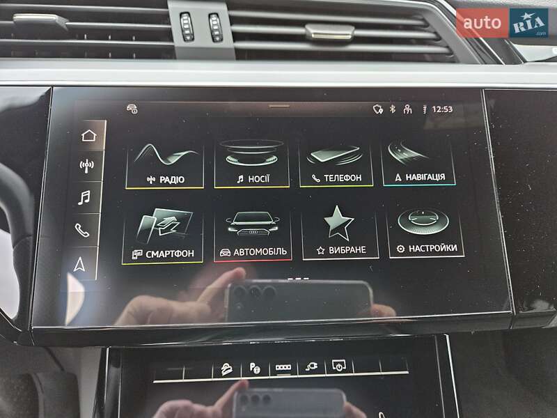 Внедорожник / Кроссовер Audi e-tron Sportback 2022 в Киеве