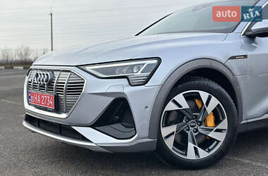 Внедорожник / Кроссовер Audi e-tron Sportback 2021 в Ровно