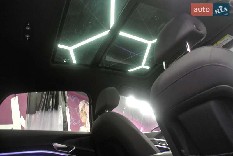 Позашляховик / Кросовер Audi e-tron Sportback 2021 в Києві фото 29 Позашляховик / Кросовер Audi e-tron Sportback 2021 в Києві