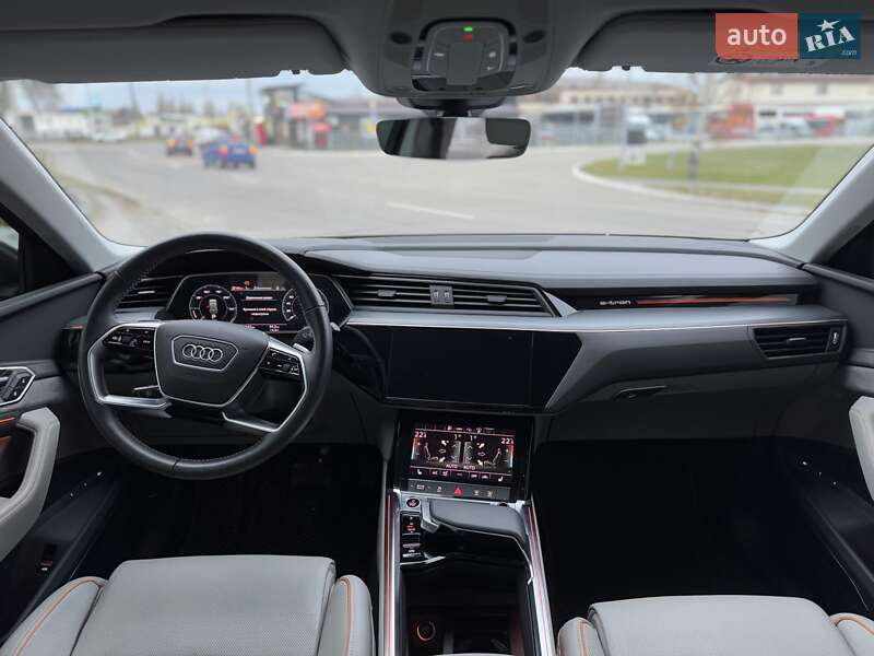 Внедорожник / Кроссовер Audi e-tron Sportback 2020 в Кременчуге