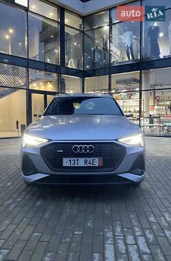 Позашляховик / Кросовер Audi e-tron Sportback 2020 в Ужгороді