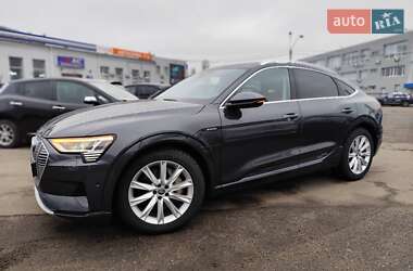 Внедорожник / Кроссовер Audi e-tron Sportback 2020 в 