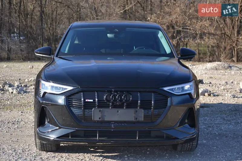 Audi e-tron Sportback 2021