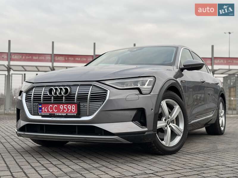 Позашляховик / Кросовер Audi e-tron Sportback 2020 в Львові