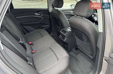 Внедорожник / Кроссовер Audi e-tron Sportback 2020 в Львове