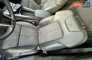 Внедорожник / Кроссовер Audi e-tron Sportback 2021 в 