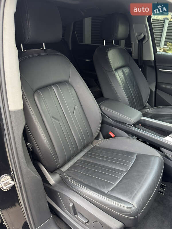 Позашляховик / Кросовер Audi e-tron Sportback 2020 в Львові